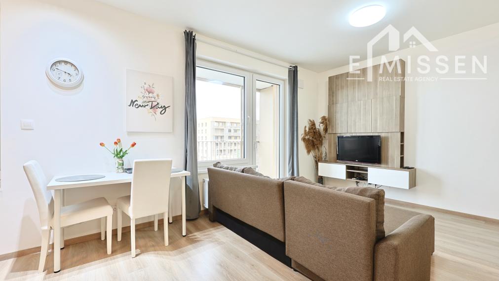 EMISSEN - Na prenájom kompletne zariadený 1,5-izbový byt s loggiou a parkovaním v Bratislave - Bory, ulica Jána Langoša