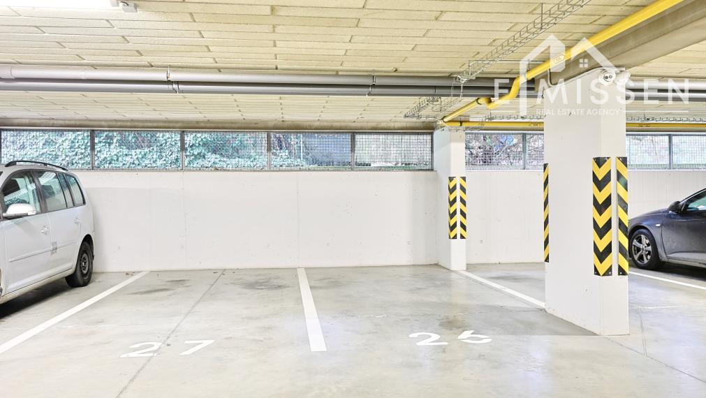 EMISSEN - Na predaj krásny 3-izbový byt 102 m2 s terasou 23 m2 a garážovým miestom v Ružinove na ulici Mierová.