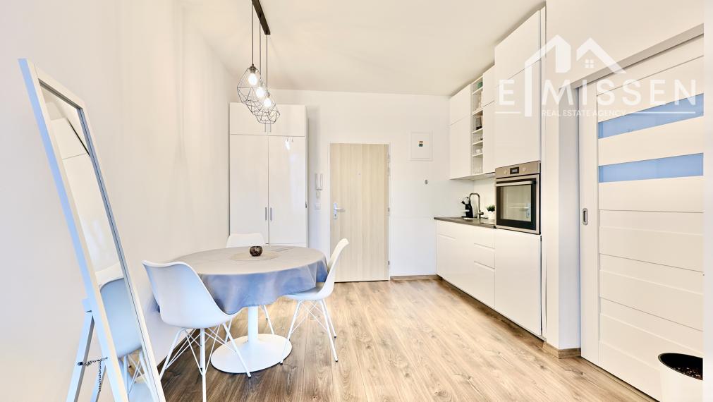 EMISSEN - Na predaj krásny 2-izbový apartmán v Devínskej Novej Vsi na ulici Bystrická.