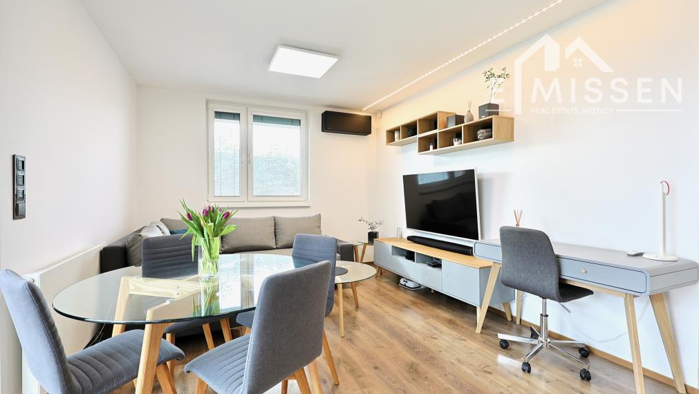 EMISSEN – NA PRENÁJOM 2-IZBOVÝ BYT S PREDZÁHRADKOU A PARKOVACÍM MIESTOM NA ULICI BYSTRICKÁ V D.N.V.