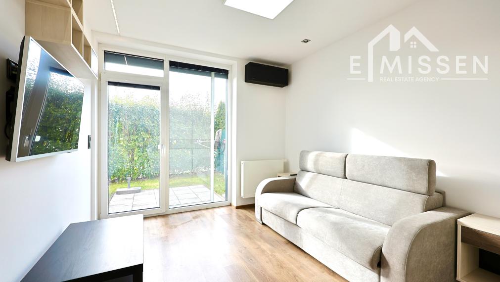 EMISSEN – NA PRENÁJOM 2-IZBOVÝ BYT S PREDZÁHRADKOU A PARKOVACÍM MIESTOM NA ULICI BYSTRICKÁ V D.N.V.