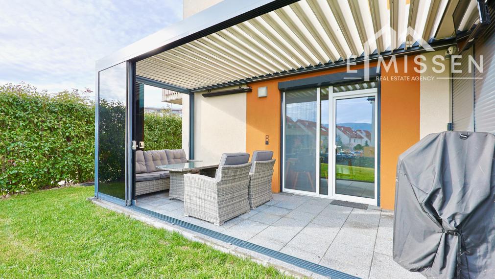 EMISSEN – NA PRENÁJOM 2-IZBOVÝ BYT S PREDZÁHRADKOU A PARKOVACÍM MIESTOM NA ULICI BYSTRICKÁ V D.N.V.