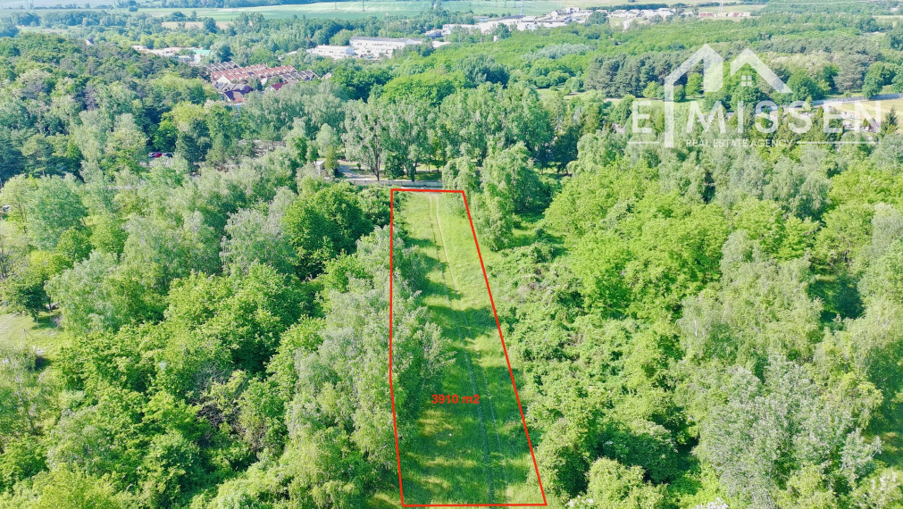 EMISSEN – Investment land for sale in Stupava with potential for the construction of 3 single-family homes