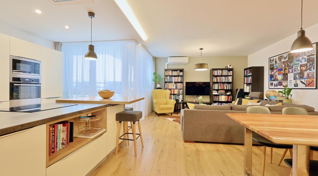 EMISSEN – Na predaj krásny 3-izbový byt 91,75 m2 s dvoma balkónmi a parkovaním – Galvaniho ulica, Bratislava