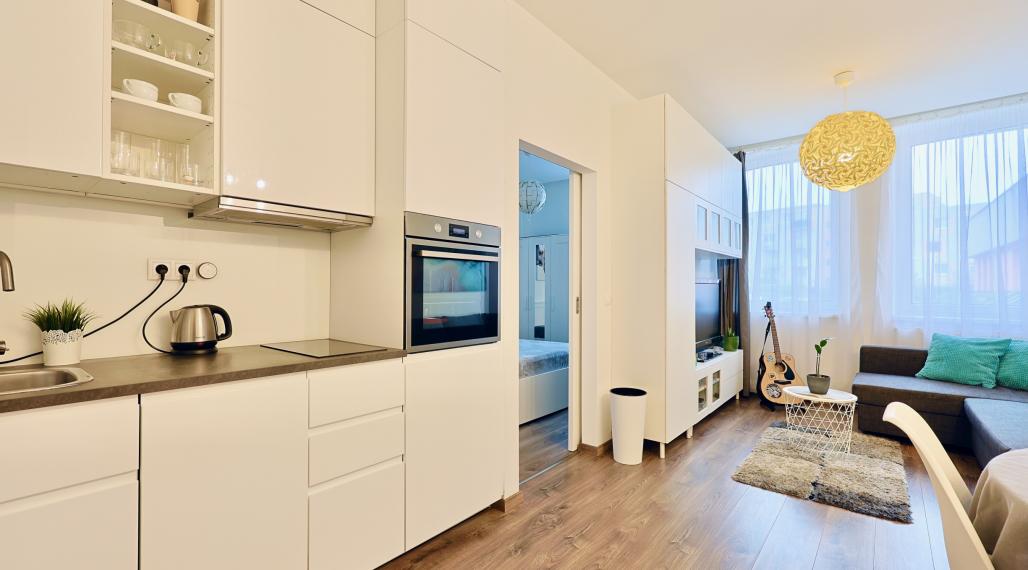 EMISSEN - Na predaj krásny 2-izbový apartmán v Devínskej Novej Vsi na ulici Bystrická.