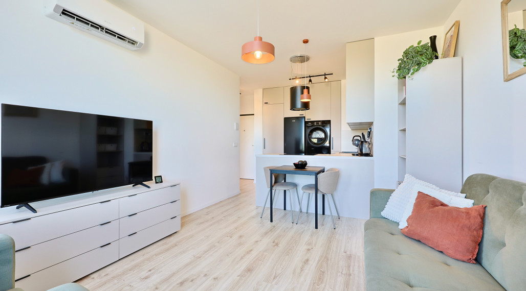EMISSEN – For sale a beautiful 2 – room apartment in SLNEČNICE – Labutia Street