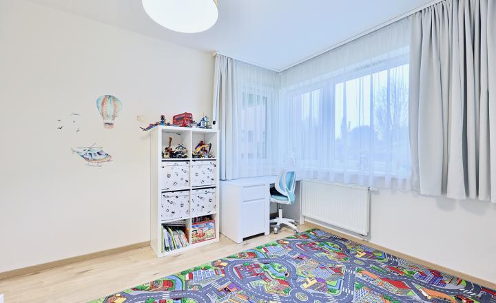 EMISSEN - PREDANÉ- Na predaj krásny 3-izbový byt 102 m2 s terasou 23 m2 a garážovým miestom v Ružinove na ulici Mierová. - fotografia 14