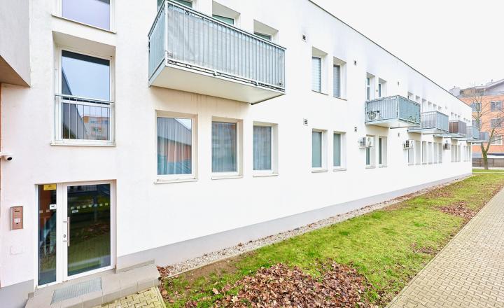 EMISSEN - PREDANÉ - krásny 2-izbový apartmán v Devínskej Novej Vsi na ulici Bystrická. - fotografia 15