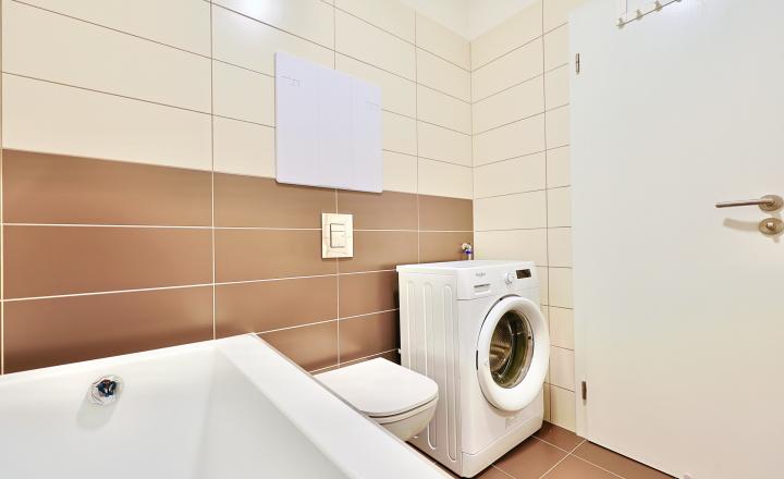 EMISSEN - PREDANÉ - krásny 2-izbový apartmán v Devínskej Novej Vsi na ulici Bystrická. - fotografia 12