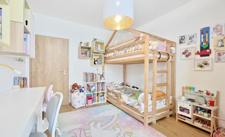 EMISSEN – PREDANÉ - 3-izbový byt 91,75 m2 s dvoma balkónmi a parkovaním – Galvaniho ulica, Bratislava - fotografia 11