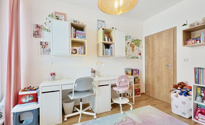 EMISSEN – PREDANÉ - 3-izbový byt 91,75 m2 s dvoma balkónmi a parkovaním – Galvaniho ulica, Bratislava - fotografia 13