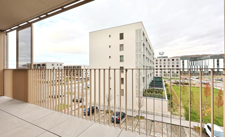 EMISSEN - PRENAJATÉ - kompletne zariadený 1,5-izbový byt s loggiou a parkovaním v Bratislave - Bory, ulica Jána Langoša - fotografia 7