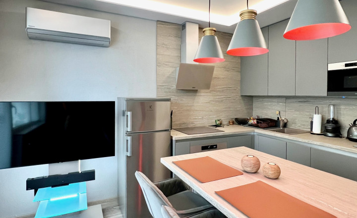 EMISSEN – For Rent a beautiful 2-room studio apartment on Šustekova Street in Petržalka - fotografia 1